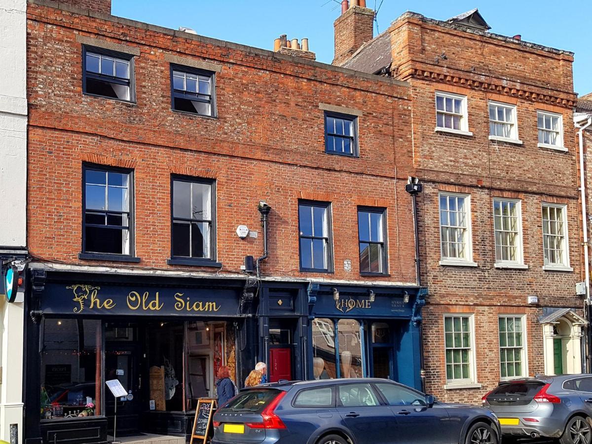 Maison Parfaite Yo1 - Exquisite 400 Year Old, City Centre Townhouse York Exteriör bild