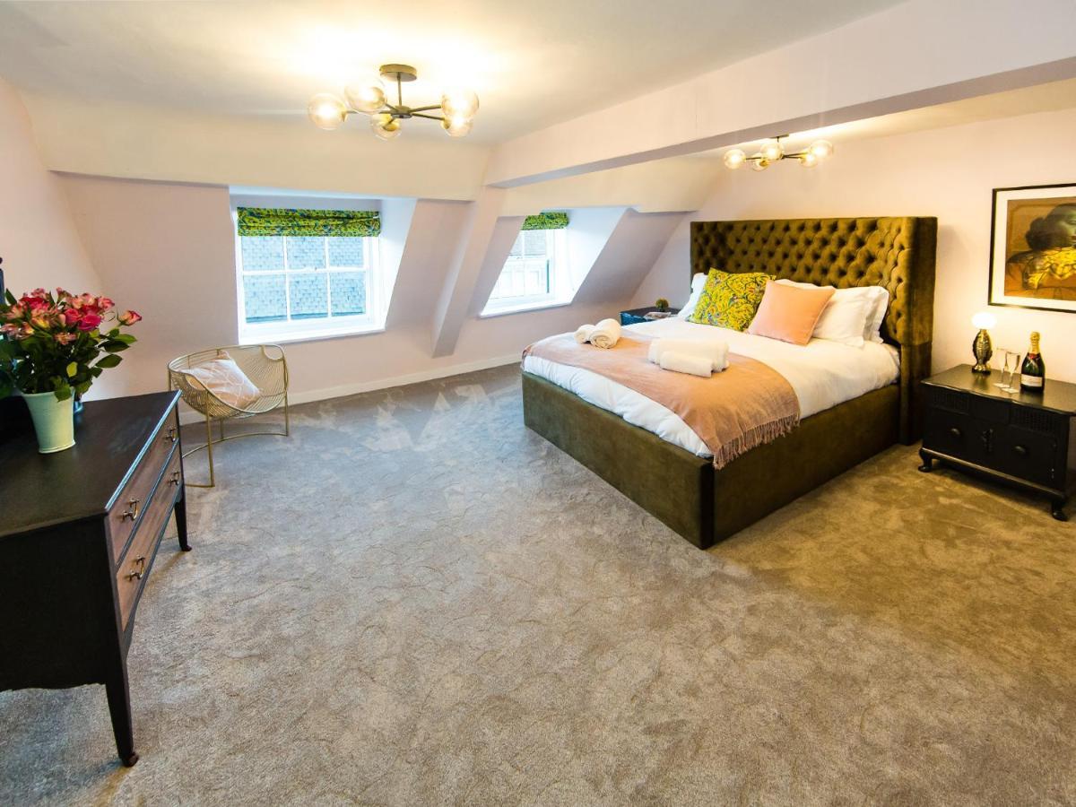 Maison Parfaite Yo1 - Exquisite 400 Year Old, City Centre Townhouse York Exteriör bild